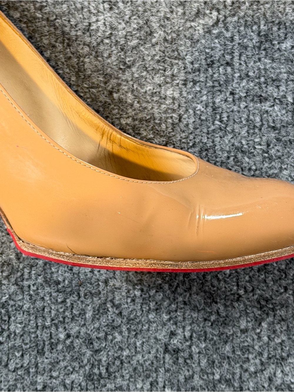 Christian Louboutin Women's Nude Patent Leather Red Bottom High Heel Pumps Sz 41 - Picture 10 of 13